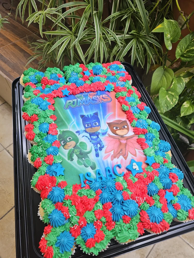 Plancha de Cupcakes 20 - 60 piezas - Pastel personalizado Sweet Hell Guadalupe