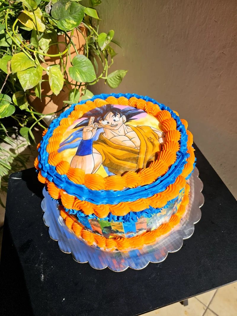 Pastel +30 porciones - Pastel personalizado Sweet Hell Guadalupe